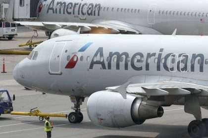 American Airlines Cancels Takeoff After Spirit Aircraft Approaches