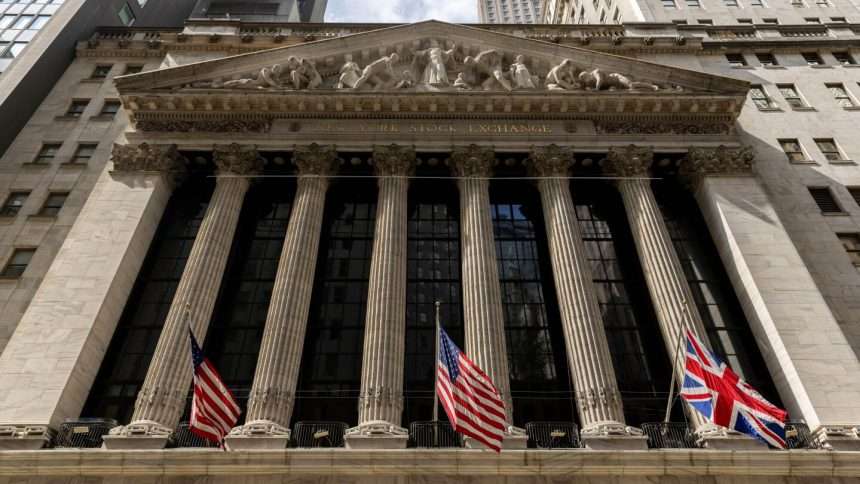 Stock Market Today: Wall Street Weak Along With Global Markets