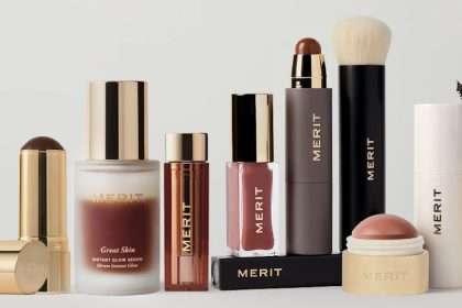 I Tried Merit, A Popular Makeup Brand That Moms Need.