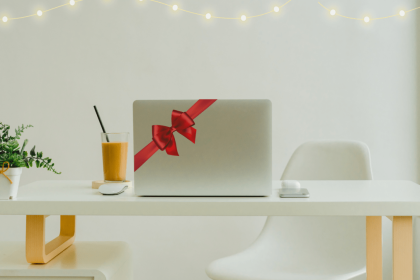 6 Work From Home Gifts For Remote Workers In 2023