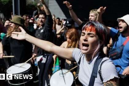 The First Protests In Argentina Against Miley's Austerity Plan