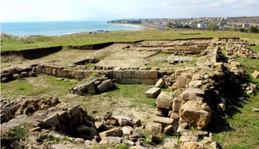 2,800 Year Old Thracian 'medicine' Center Unearthed At Heraion Teikos In Turkey