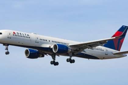 Delta Airlines Boeing 757 Loses Nose Wheel Before Takeoff, Faa