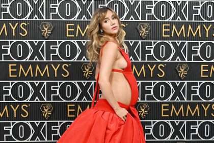 Emmy Awards Red Carpet Fashion Awards: Suki Waterhouse, Jennifer Coolidge