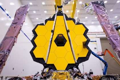 James Webb Space Telescope Discovers Life On Distant Planet?