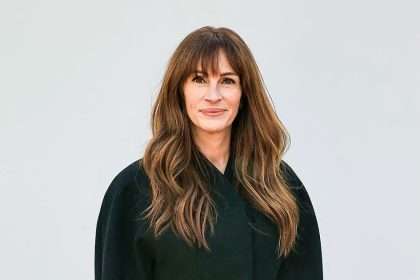 Julia Roberts Looks Sophisticated In Black Coat Dress At Jacquemus