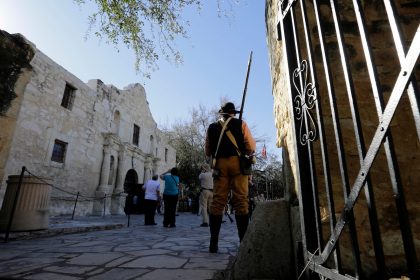 $550m Alamo Renovation Leaves Texans Fighting Over Slavery