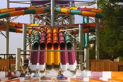 Amusement Park Deals: Six Flags And Cedar Fair Complete $8