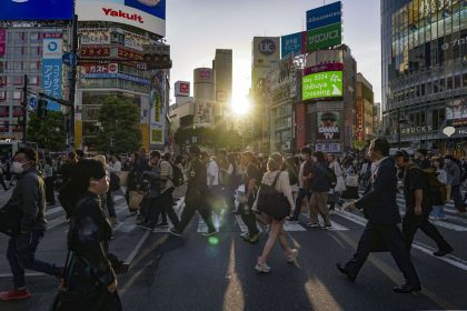 Japan's Basic Wage Rises To Highest Level Since 1993 In