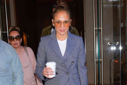 Jennifer Lopez In Business Casual Blazer And Jeans In New