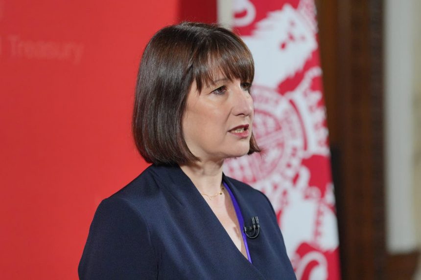 Rachel Reeves Signals She Will Give Inflation Busting Pay Rises To