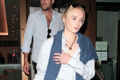 Sophie Turner Rocks Fall's Preppy Jeans Trend